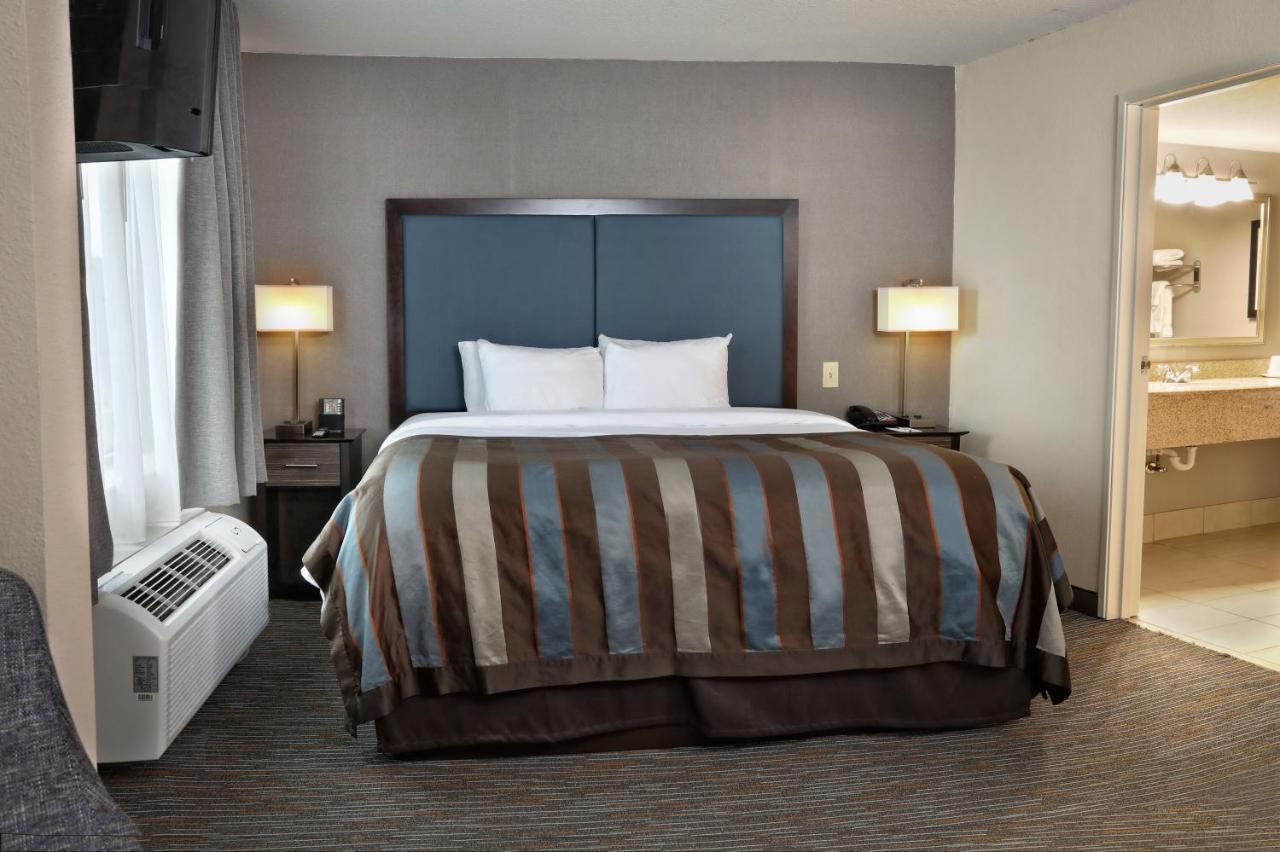 วินเกต บาย วินด์แฮม ซาวานนาห์ แอร์พอร์ต Hotel ภายนอก รูปภาพ